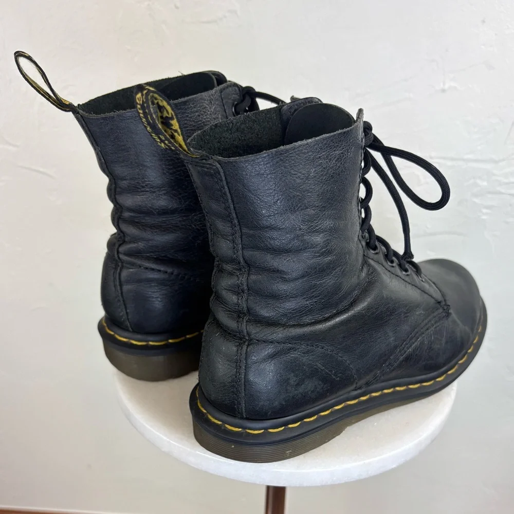 DR. MARTENS Women's‎ Leather Combat Boot Shoe Black Airway High Top Lace Ankle 7